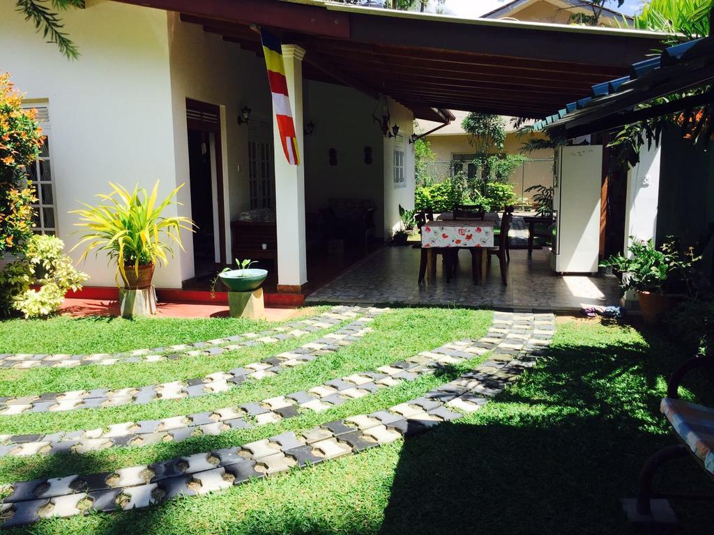 Villa Begonia Katugastota Εξωτερικό φωτογραφία